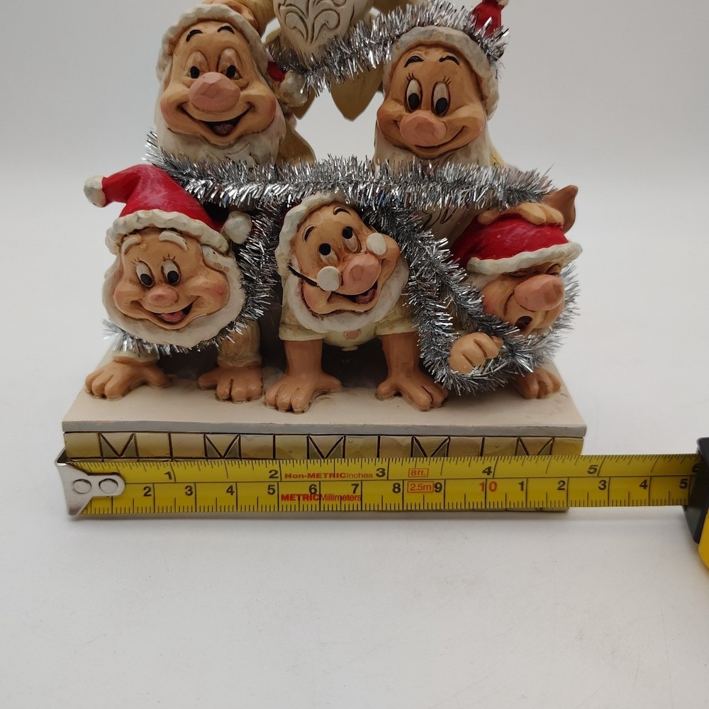 Jim Shore Disney Traditions Seven Dwarfs "Precarious Pyramid" 6000942 Christmas - Picture 7 of 8